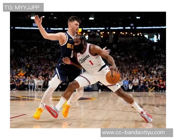 哈登创纪录109次完成四分打成为历史上3加1最多球员库里紧随其后 哈登创纪录109次完成四分打成为历史上3加1最多球员库里紧随其后