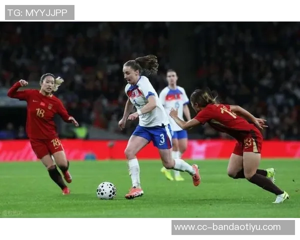 中国女足在温布利球场遭遇惨败英格兰队以8比0横扫对手 中国女足在温布利球场遭遇惨败英格兰队以8比0横扫对手