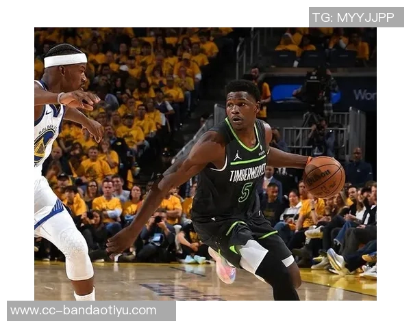 爱德华兹因右腿筋拉伤将缺席两周对球队影响分析